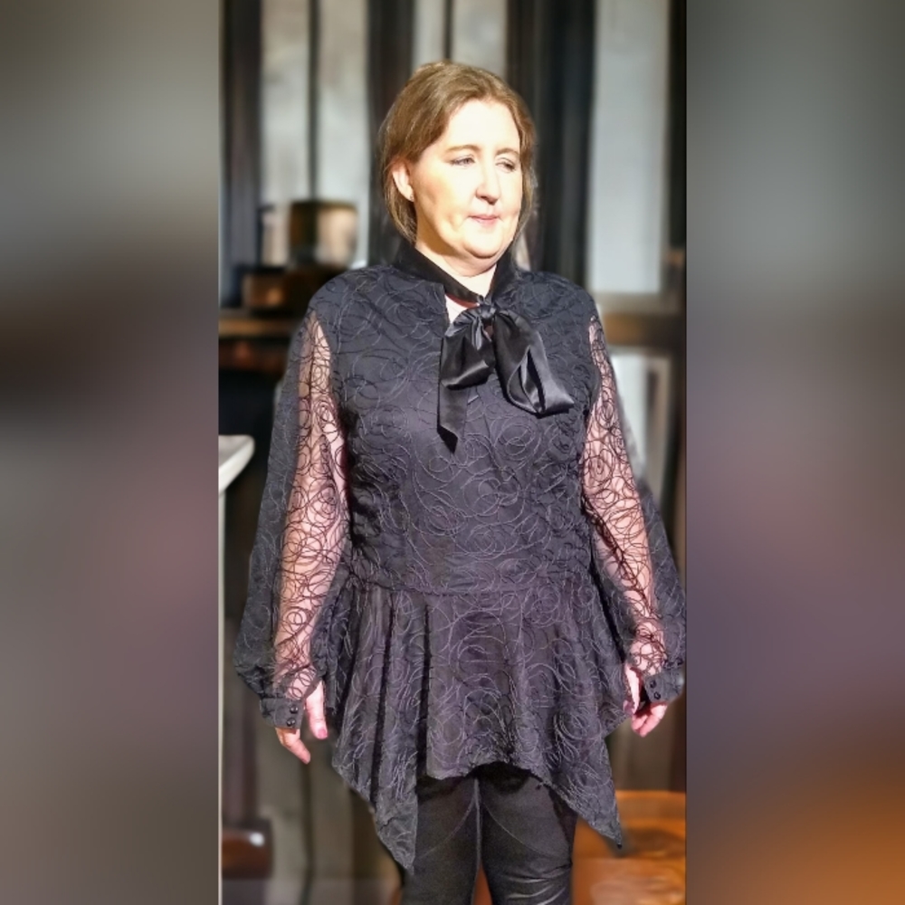 Eleven 60+ Black Lace Fully Lined Dressy Tunic Top Plus Size 2X